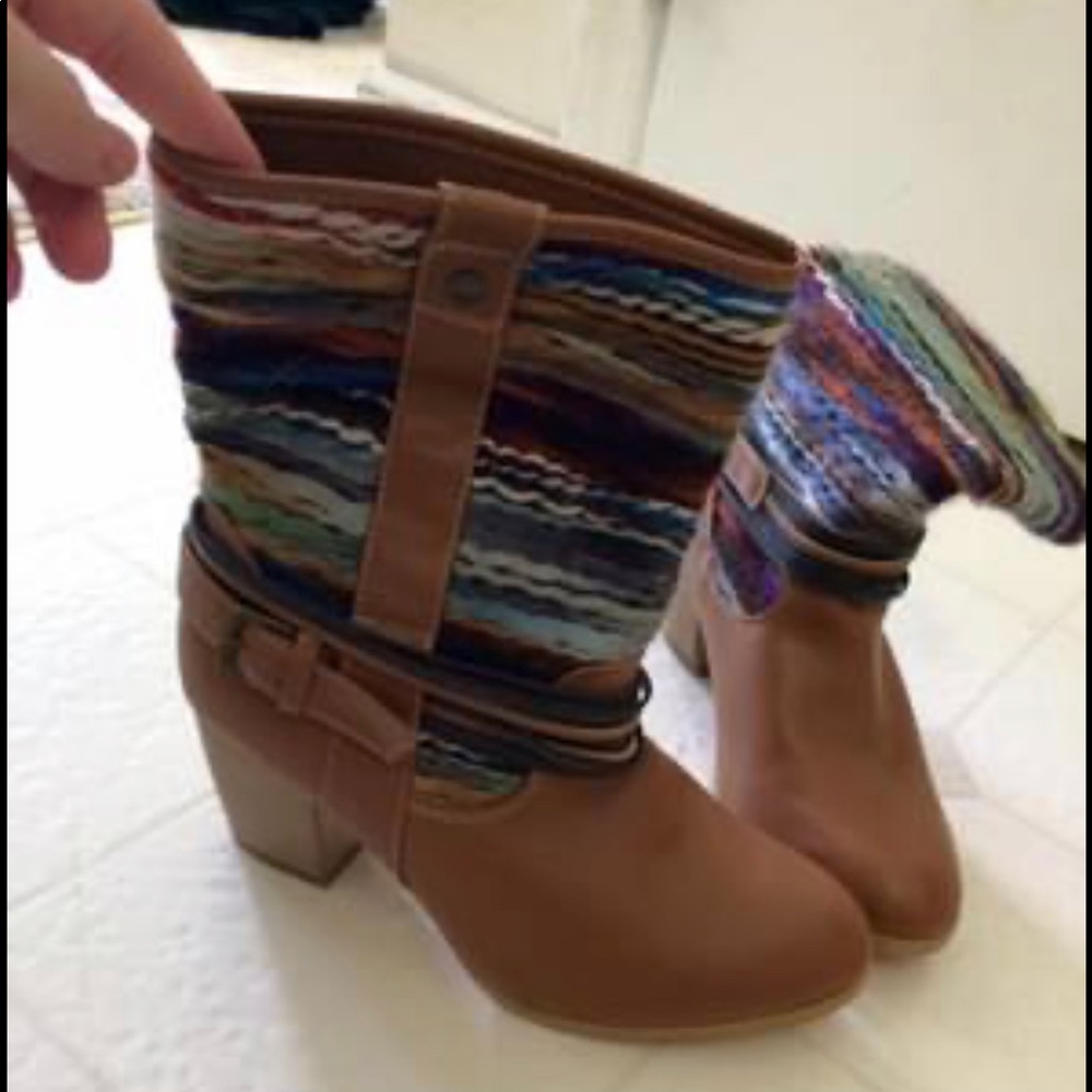 Multicolored boots